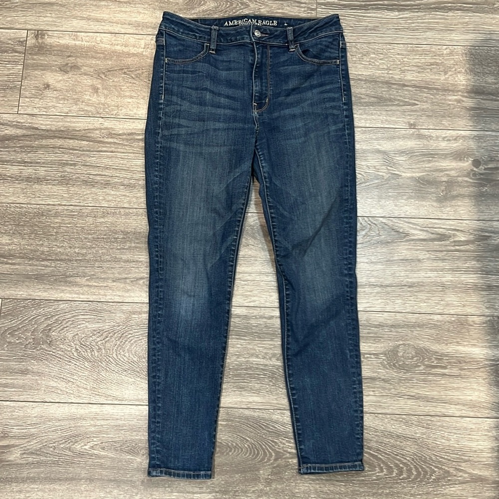 American Eagle Super Stretch Super Hi-Rise Jeggings size 8 Short